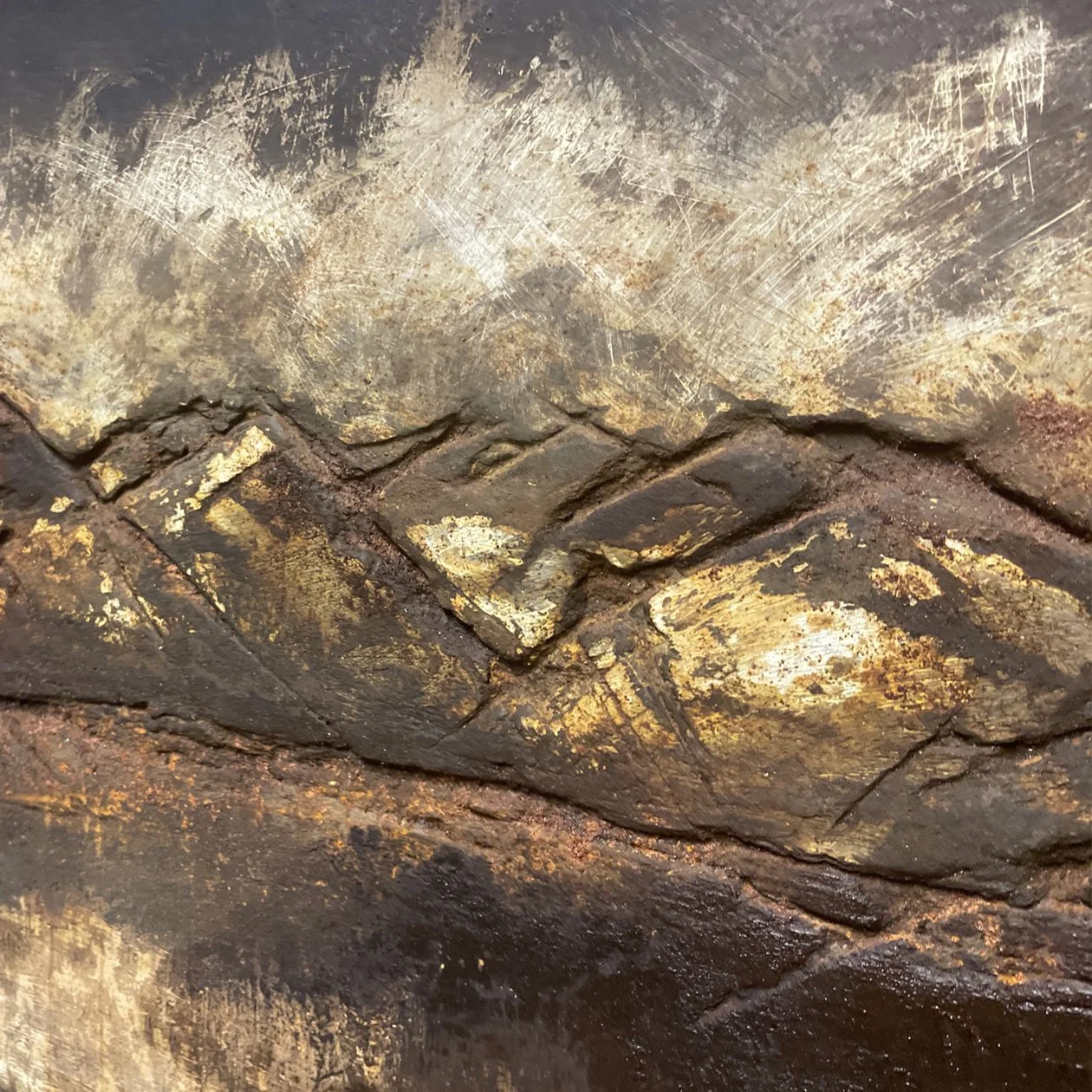 Mountains gold surface detail